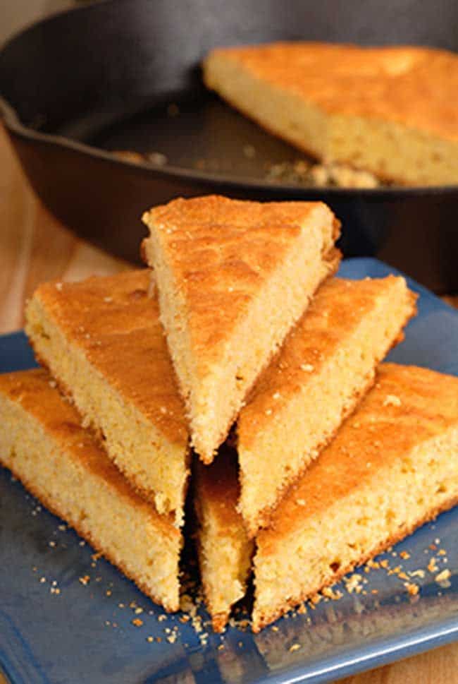 Love cornbread? Or just want a taste of the \'real south\'? This perfect everytime southern buttermilk cornbread is what you need !
First you need to invest in a southern cook\'s go to tool. A 9\